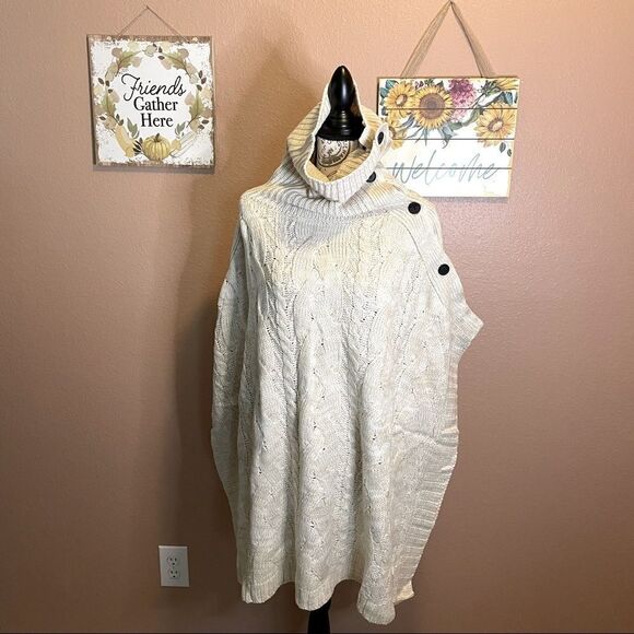 Cream poncho sweater  - Picture 1 of 6